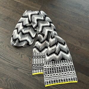 Brand New Anthropologie Maeve Scarf